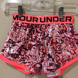 Under Armour Girls Athletic Shorts - Pink Camo SZ M